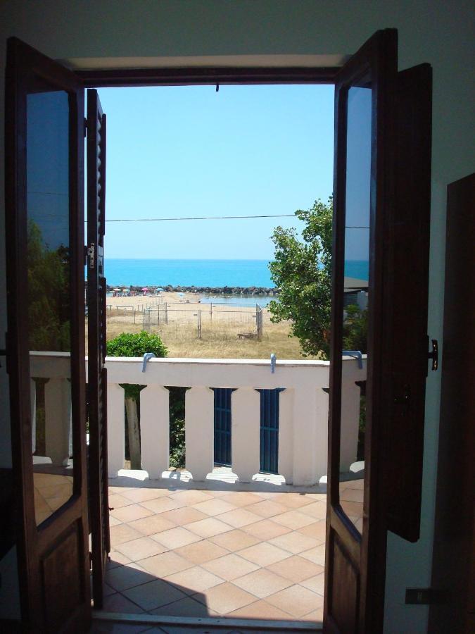 B&B Nettuno San Leone Dış mekan fotoğraf